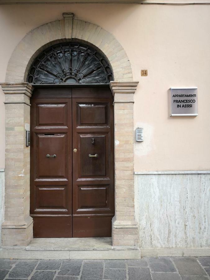 Appartamenti Francesco In 아시시 외부 사진